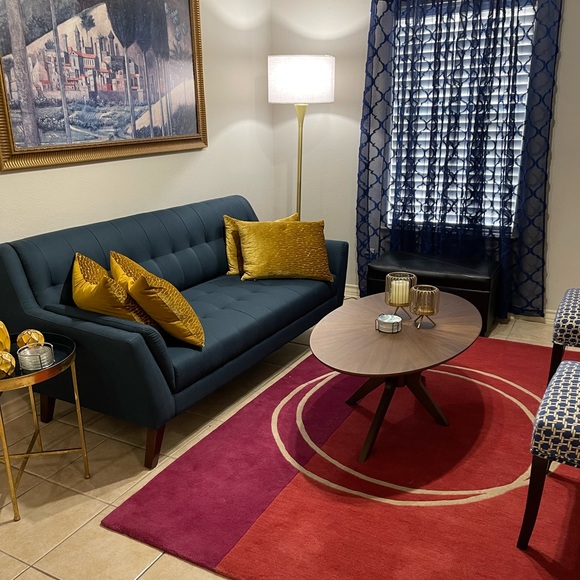 Meet your Posher, Ange - Picture 4 of 12